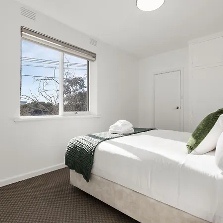 Windsor Apartments By Urban Rest Melbourne Exterior photo